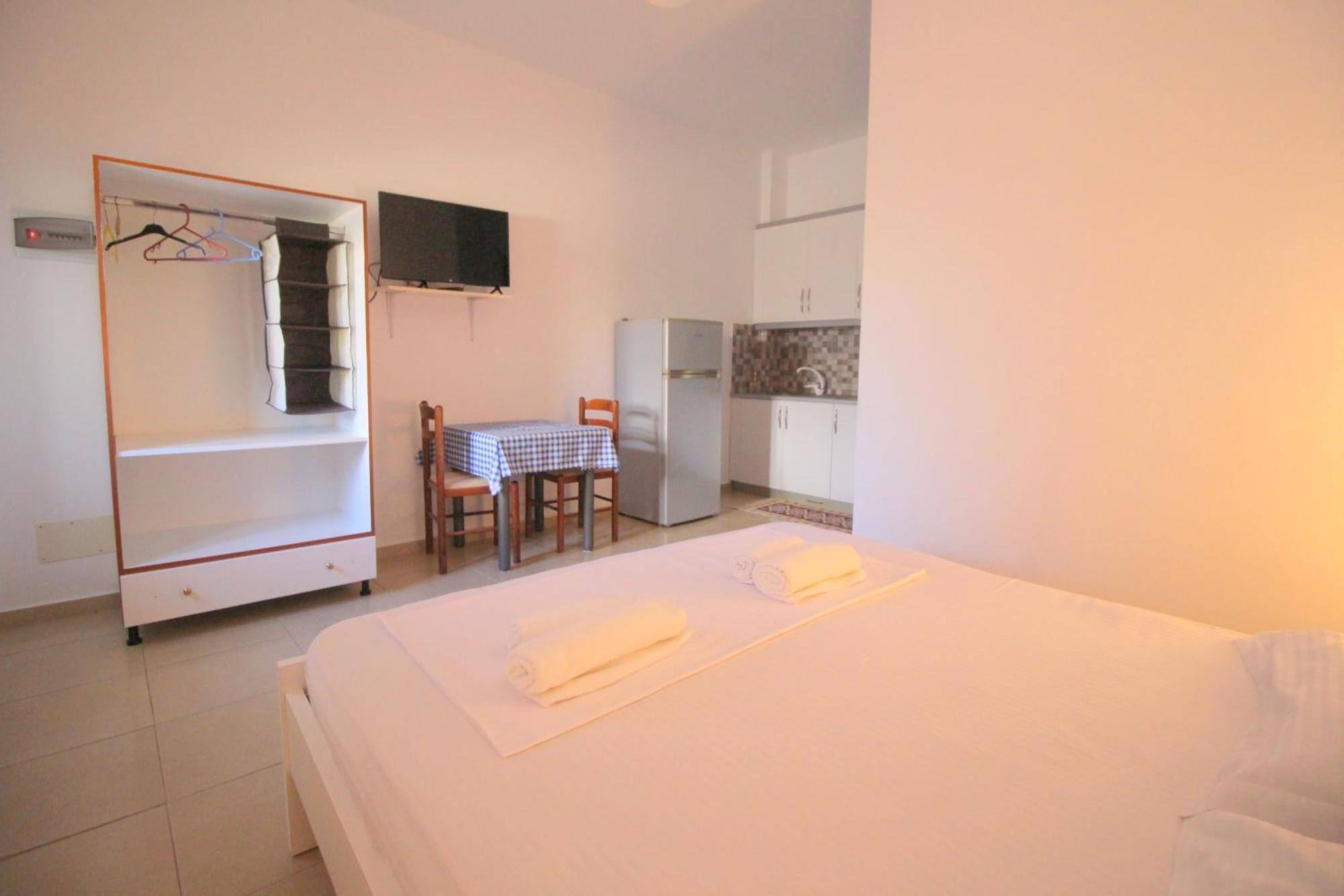 Ksamil City Center Villa Buitenkant foto
