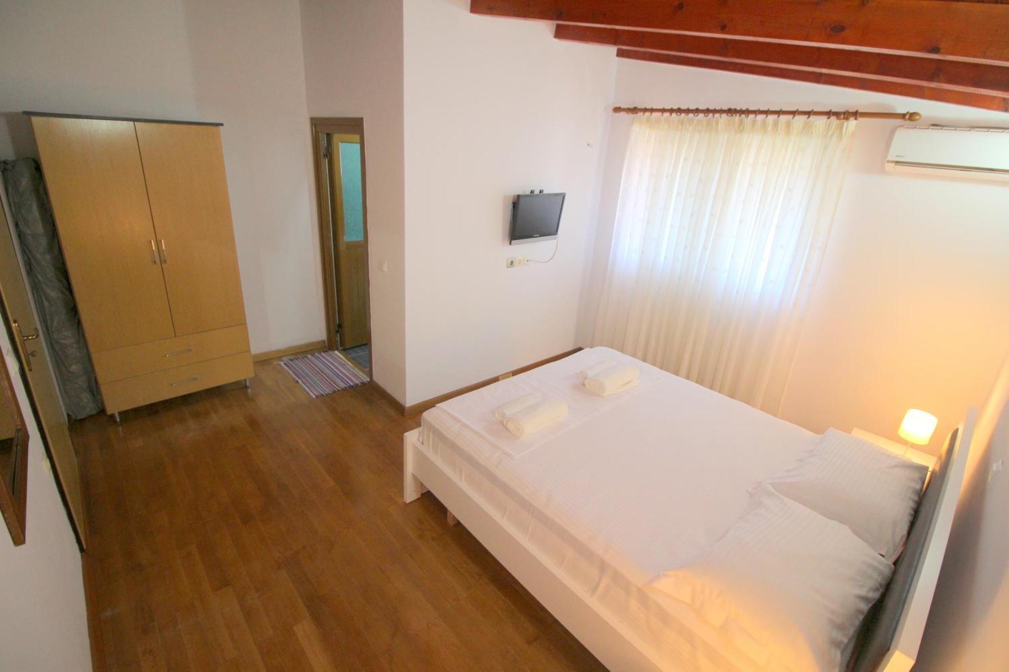 Ksamil City Center Villa Buitenkant foto