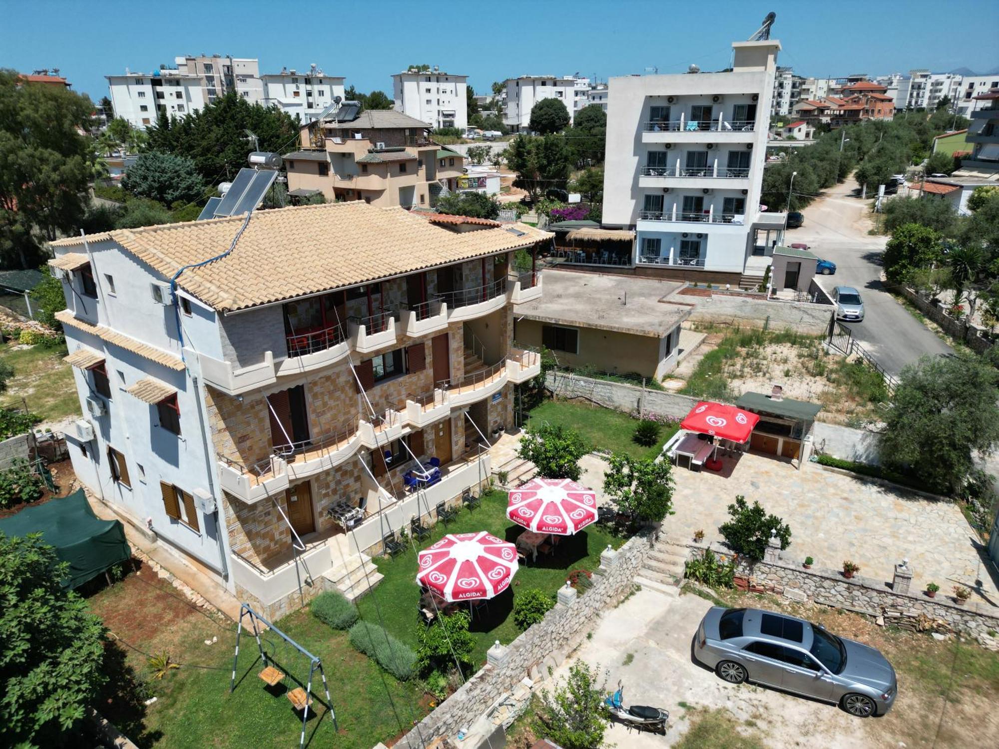 Ksamil City Center Villa Buitenkant foto